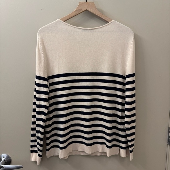 Zara cream and black stripe knit top Long sleeve round neck sweater size medium - Picture 8 of 9
